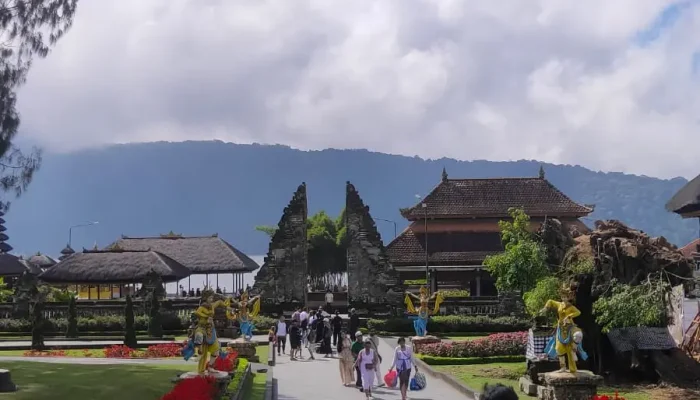 ulun danu beratan temple (6)